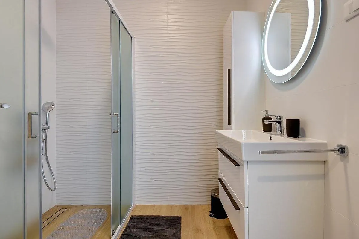 Apartment Angelini Pjescana Uvala