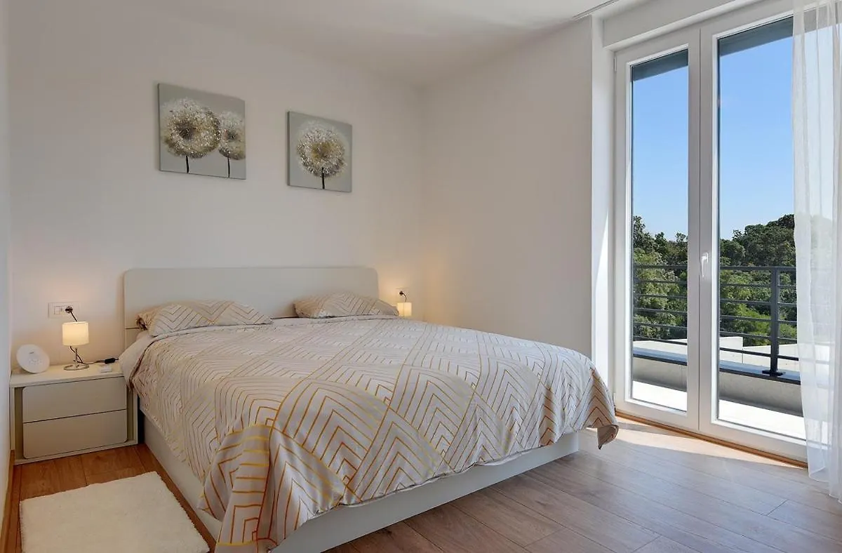 Apartment Angelini Pjescana Uvala