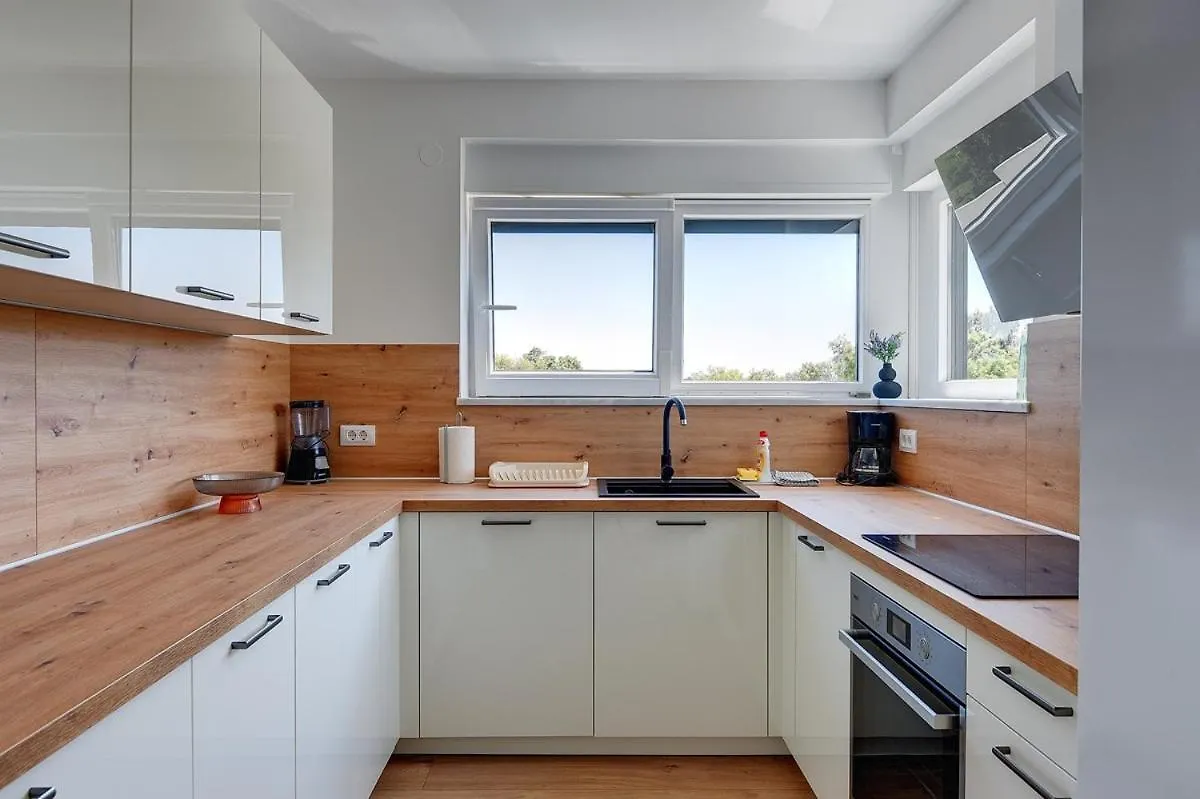 Apartment Angelini Pjescana Uvala